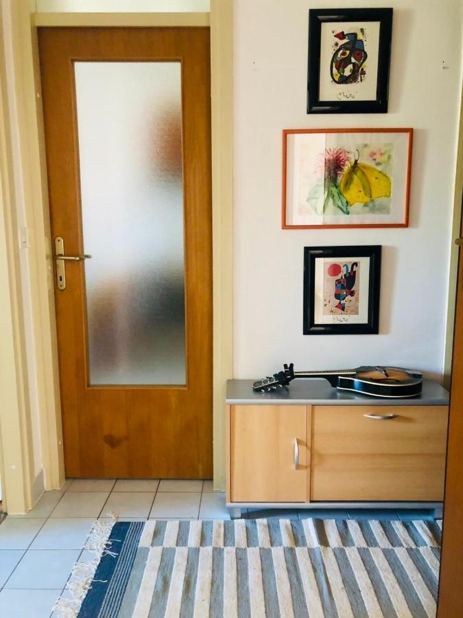 Beautiful Apartment With Balcony Πούλα Εξωτερικό φωτογραφία